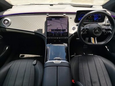 صورة مصغرة 3 لـ 2022 Mercedes-BENZ EQE
