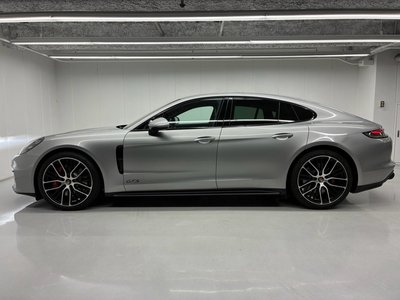 2020 Porsche PANAMERA thumbnail 17