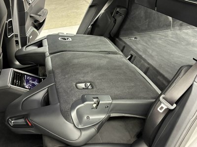 2020 Porsche PANAMERA thumbnail 63