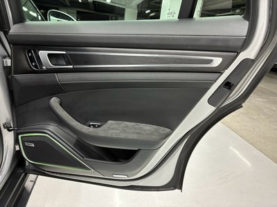 2020 Porsche PANAMERA thumbnail 50