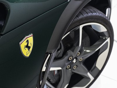 صورة 34 لـ 2024 Ferrari PUROSANGUE