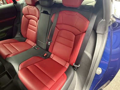 2024 Porsche TAYCAN — миниатюра 31