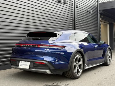 2024 Porsche TAYCAN — миниатюра 8