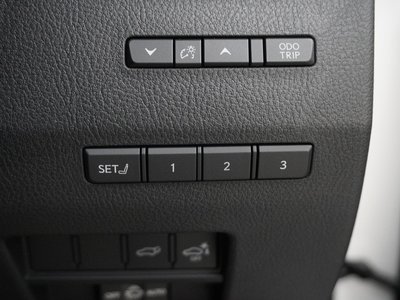 2025 Lexus GX — фото 27