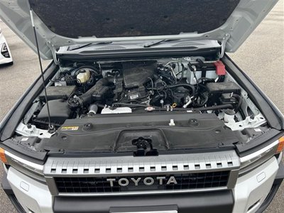 صورة 40 لـ 2025 Toyota LAND CRUISER 250