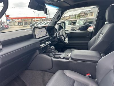 صورة 29 لـ 2025 Toyota LAND CRUISER 250