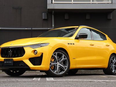 2021 Maserati LEVANTE — фото 1