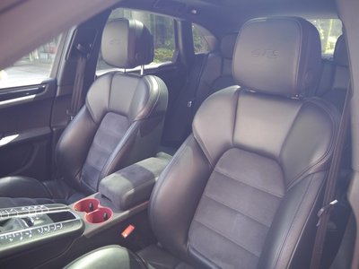 صورة مصغرة 12 لـ 2018 Porsche MACAN
