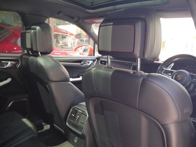 صورة مصغرة 19 لـ 2018 Porsche MACAN