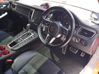 صورة مصغرة 9 لـ 2018 Porsche MACAN