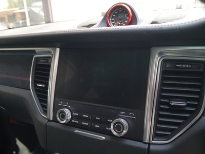 صورة مصغرة 17 لـ 2018 Porsche MACAN