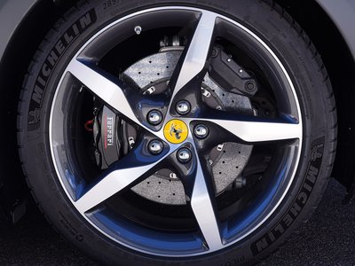 صورة مصغرة 41 لـ 2022 Ferrari PORTOFINO M