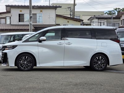 صورة 20 لـ 2024 Toyota VELLFIRE