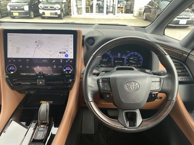 صورة 29 لـ 2024 Toyota VELLFIRE