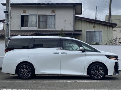 صورة 25 لـ 2024 Toyota VELLFIRE