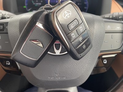 صورة 59 لـ 2024 Toyota VELLFIRE
