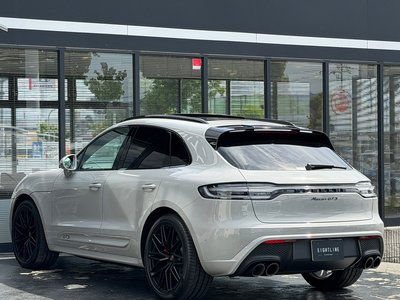 صورة مصغرة 8 لـ 2023 Porsche MACAN
