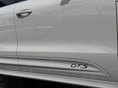 صورة مصغرة 14 لـ 2023 Porsche MACAN