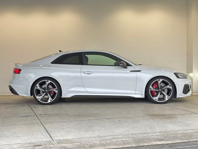 2021 AUDI RS5 — фото 11