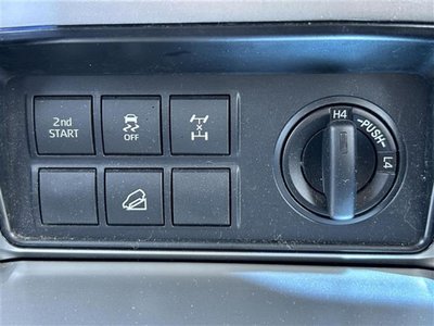 2023 Toyota LAND CRUISER PRADO — фото 9
