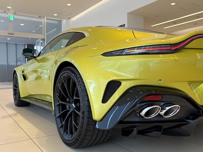 2025 Aston Martin VANTAGE 缩略图 12