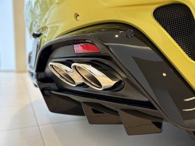 2025 Aston Martin VANTAGE 缩略图 18