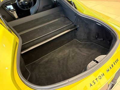 2025 Aston Martin VANTAGE 缩略图 36