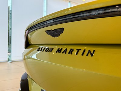 2025 Aston Martin VANTAGE 缩略图 19