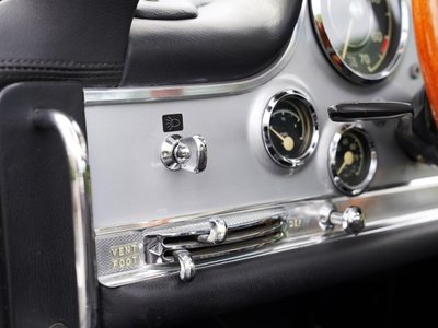 1994 Mercedes-BENZ SL 照片 15