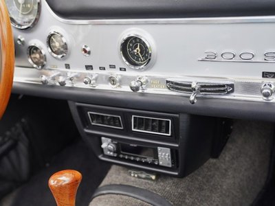 1994 Mercedes-BENZ SL 照片 13