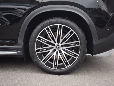 2025 Mercedes-BENZ EQE thumbnail 18
