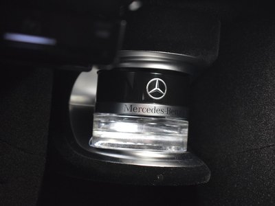 2025 Mercedes-BENZ EQE thumbnail 45