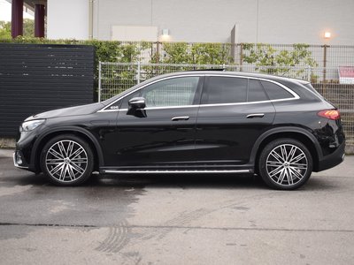 2025 Mercedes-BENZ EQE photo 8