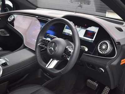 2025 Mercedes-BENZ EQE thumbnail 22
