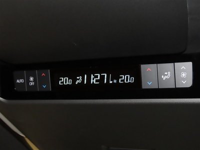 صورة 30 لـ 2024 Toyota ALPHARD