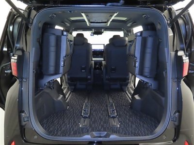 صورة 34 لـ 2024 Toyota ALPHARD