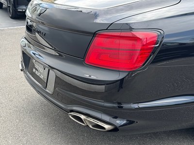 2025 Bentley FLYING SPUR — миниатюра 52