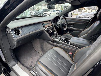 2025 Bentley FLYING SPUR — миниатюра 31