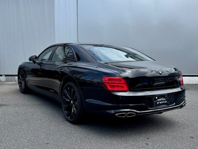 2025 Bentley FLYING SPUR — миниатюра 7