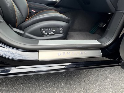 2025 Bentley FLYING SPUR — миниатюра 20