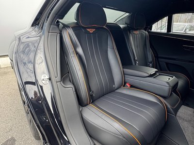 2025 Bentley FLYING SPUR — миниатюра 35