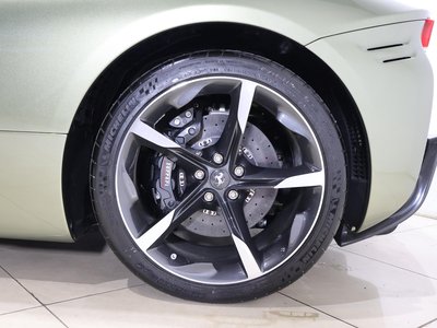 صورة 15 لـ 2025 Ferrari SF90 SPIDER