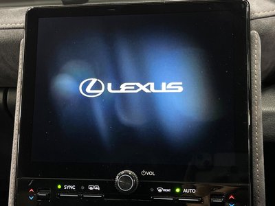 صورة 4 لـ 2024 Lexus LBX