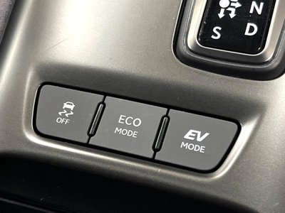 صورة 36 لـ 2024 Lexus LBX