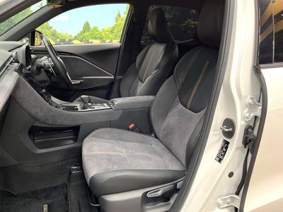 صورة 20 لـ 2024 Lexus LBX
