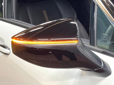 صورة 50 لـ 2024 Lexus LBX