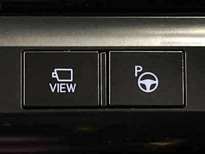 صورة 33 لـ 2024 Lexus LBX