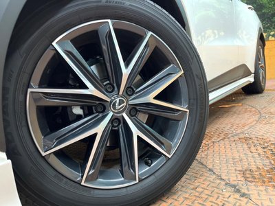 صورة 12 لـ 2024 Lexus LBX