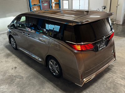 2026 Toyota ALPHARD 照片 18