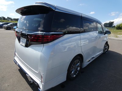 صورة 5 لـ 2024 Toyota ALPHARD